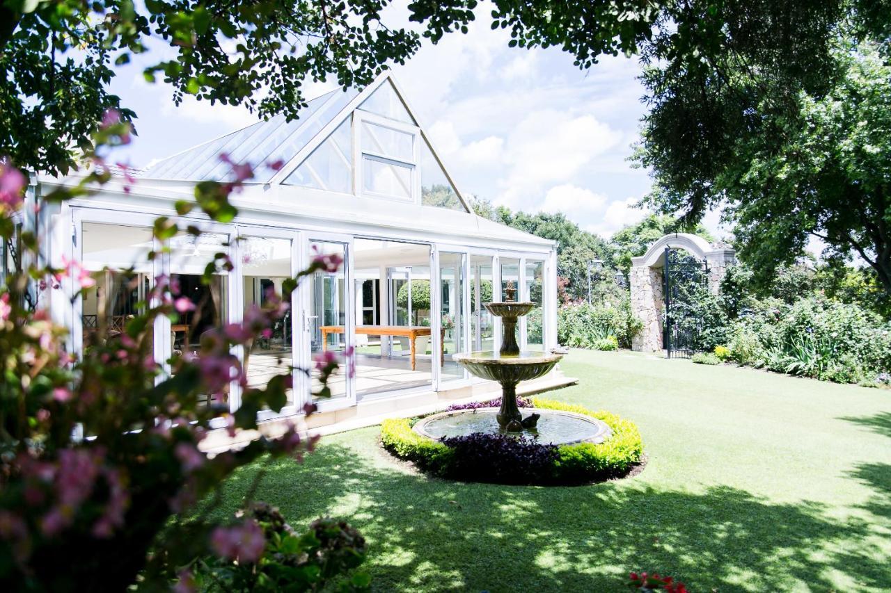 Burkleigh House Hotel Johannesburg Bagian luar foto