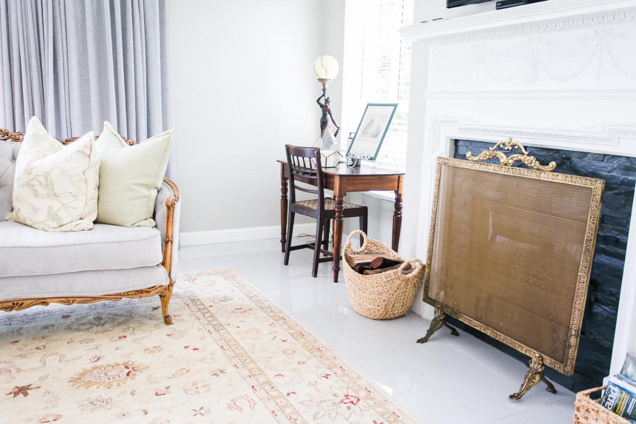 Burkleigh House Hotel Johannesburg Bagian luar foto